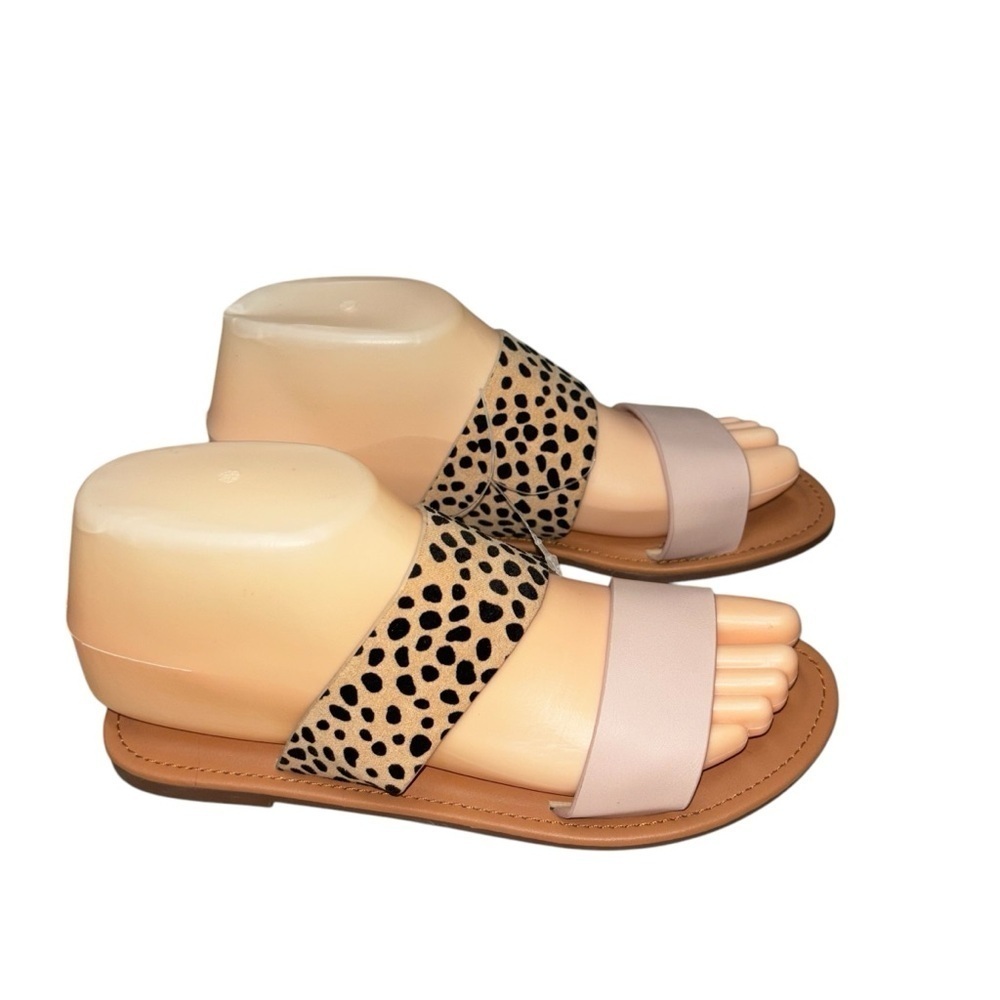 Top Moda Women's Size 6 Sandals Faux Leather Animal Print Flats New w/o Box